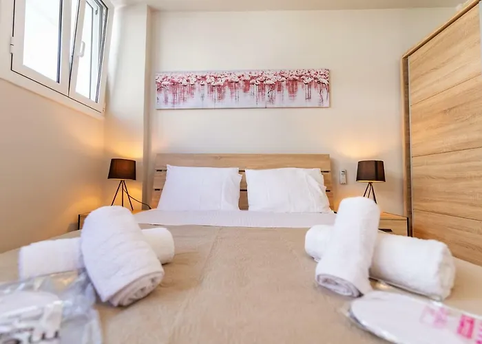 Mantisses 3 Kalamata