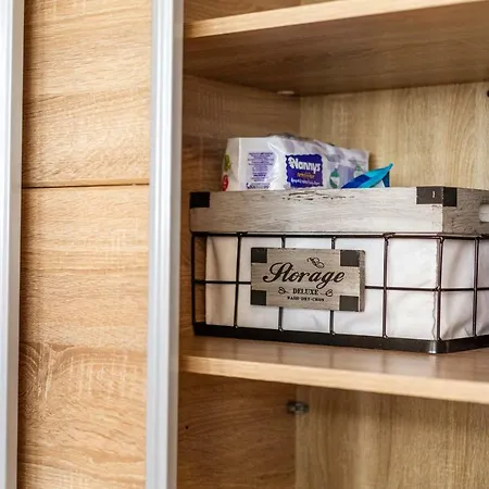 Mantisses 3 Apartment *